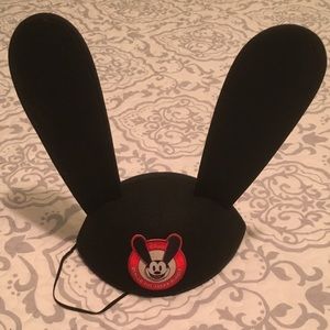 Disney Oswald The Lucky Rabbit Ear Hat